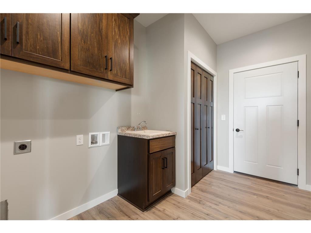 1534 9th Avenue SW Hutchinson MN 55350 7005811 image12
