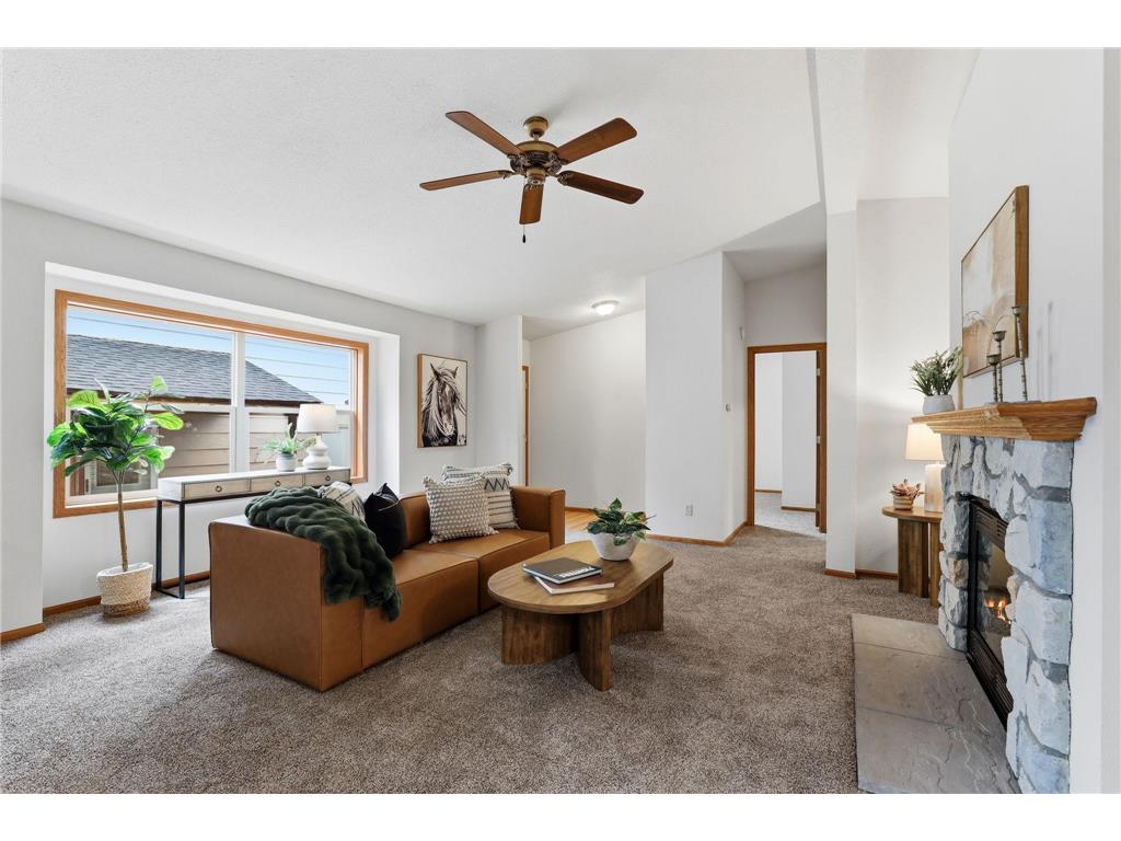 1534 Larpenteur Avenue E Saint Paul MN 55109 7091638 image2