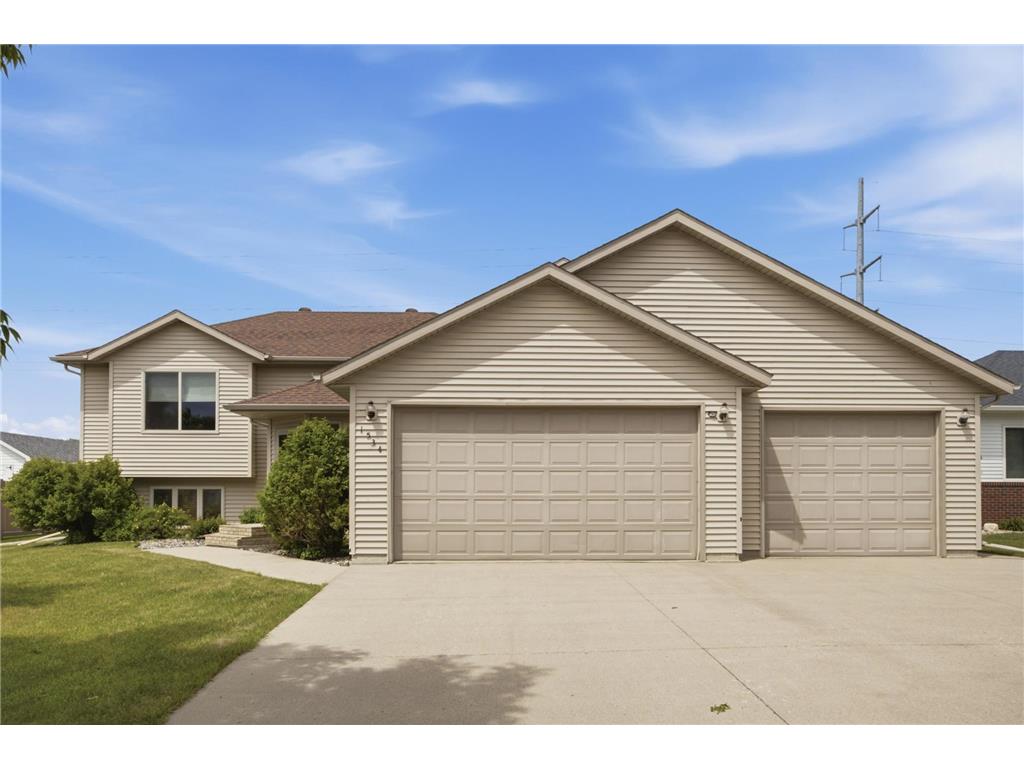 1534 Woodridge Lane West Fargo ND 58078 7093712 image1