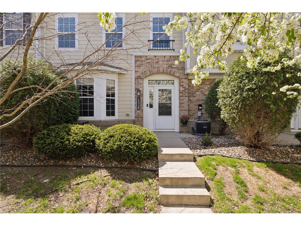 15340 Founders Lane #203 Apple Valley MN 55124 6714304 image1