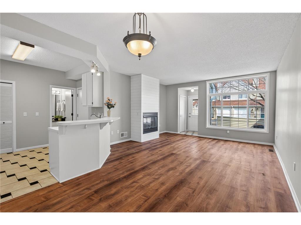 15345 Greenhaven Lane #110 Burnsville MN 55306 7050489 image11