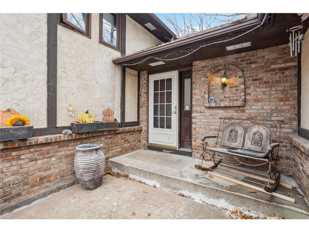 15347 Fish Point Road SE Prior Lake MN 55372 - Lower Prior 6680110 image1