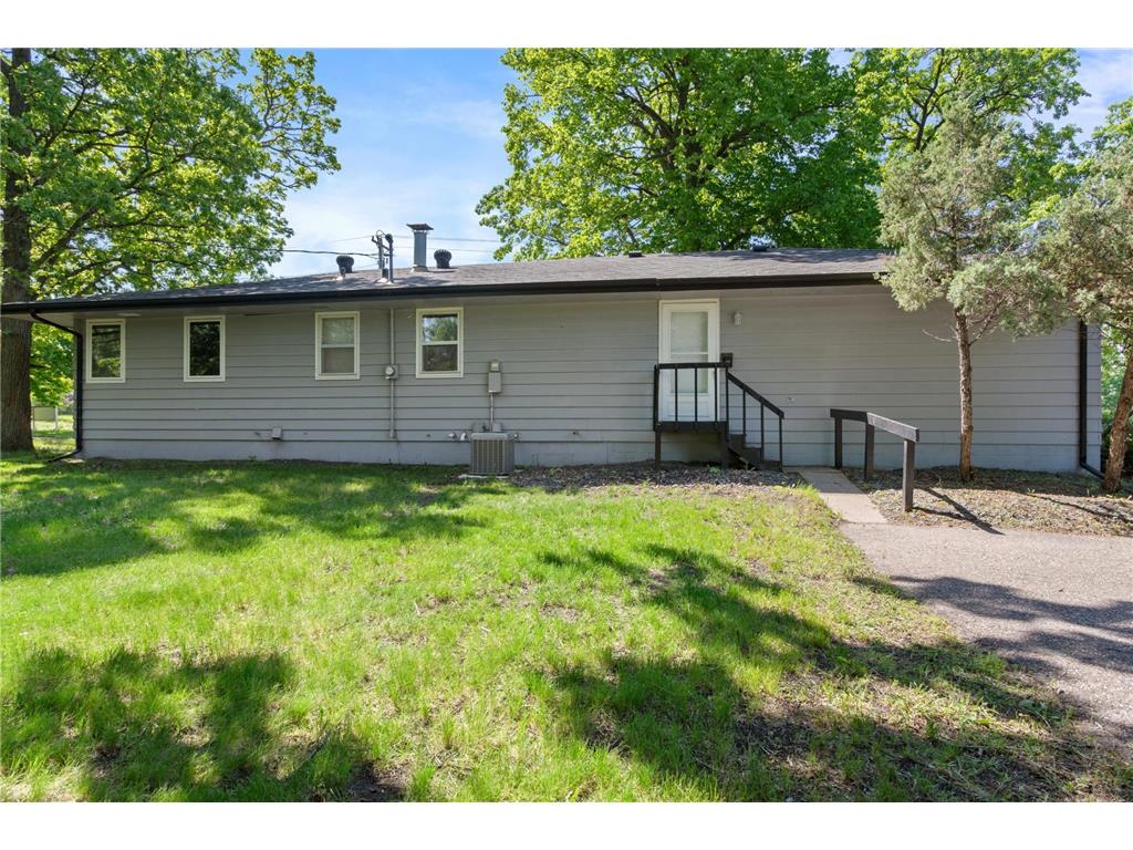 1535 Viking Boulevard NE, East Bethel, MN, 55011 MLS 6540700 Edina