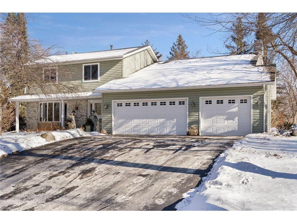 15357 Village Woods Drive Eden Prairie MN 55347 7014147 image1