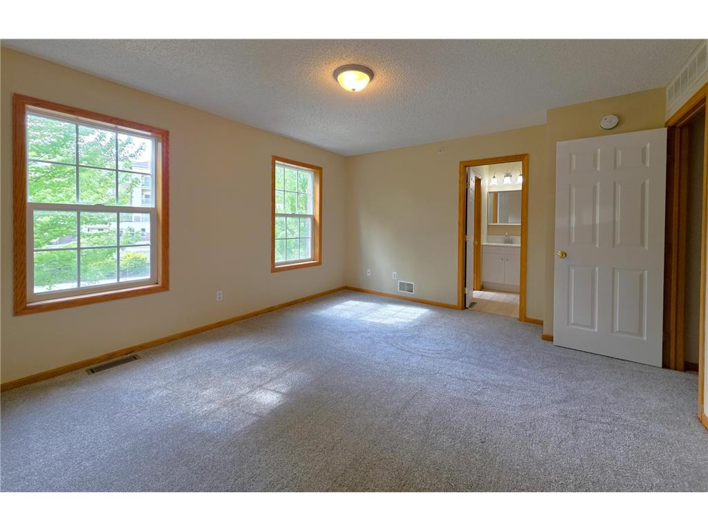15358 Founders Lane #102 Apple Valley MN 55124 7082562 image20