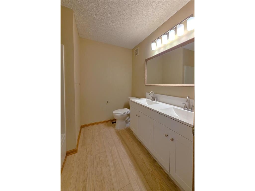 15358 Founders Lane #102 Apple Valley MN 55124 7082562 image28