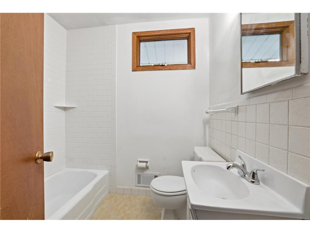 1536 Selby Avenue Saint Paul Park MN 55071 7045481 image13