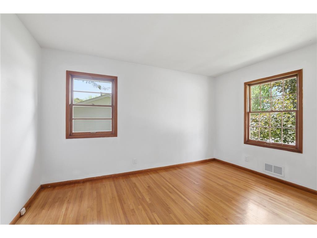 1536 Selby Avenue Saint Paul Park MN 55071 7045481 image16