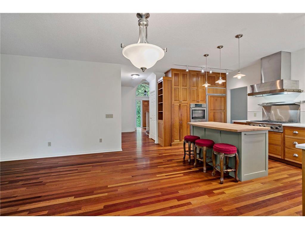 1536 Shannon Drive Woodbury MN 55125 7081011 image16
