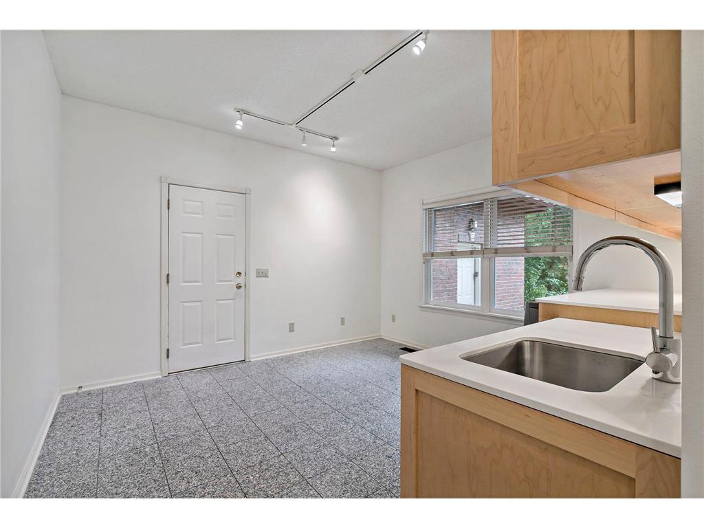 1536 Shannon Drive Woodbury MN 55125 7081011 image27