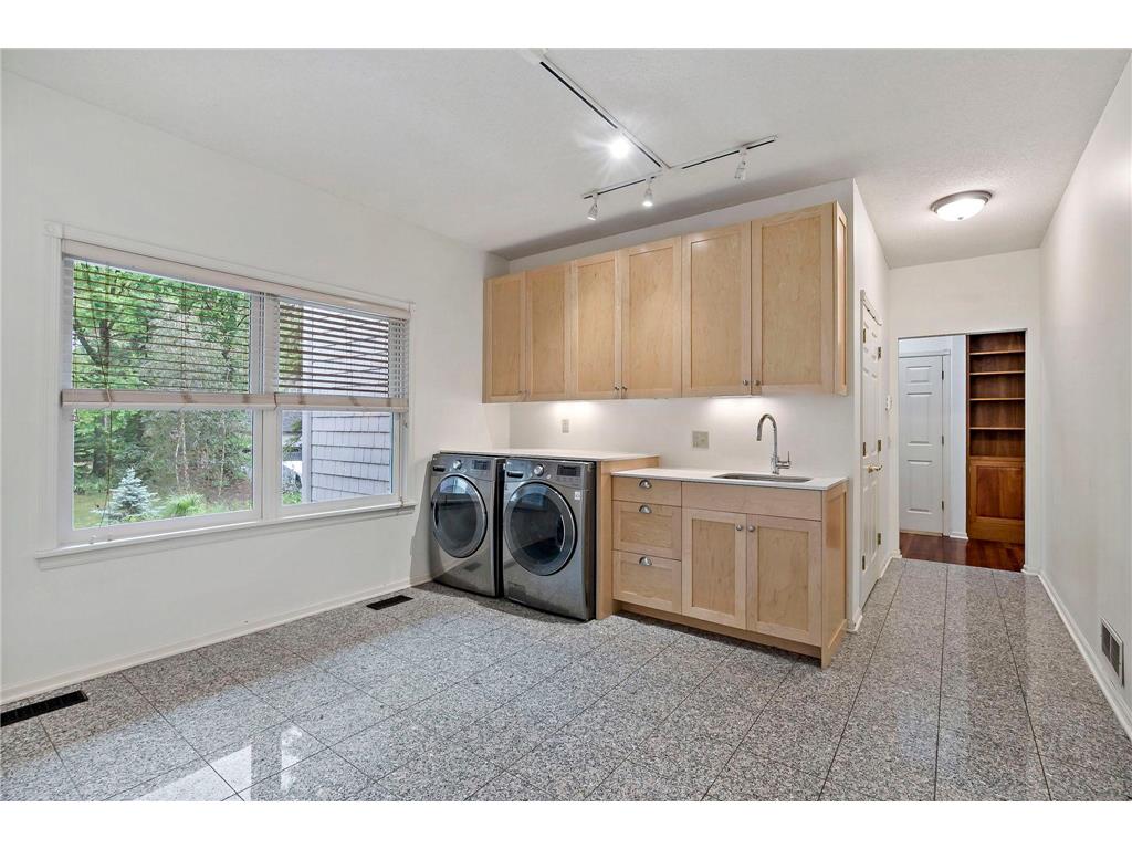 1536 Shannon Drive Woodbury MN 55125 7081011 image28