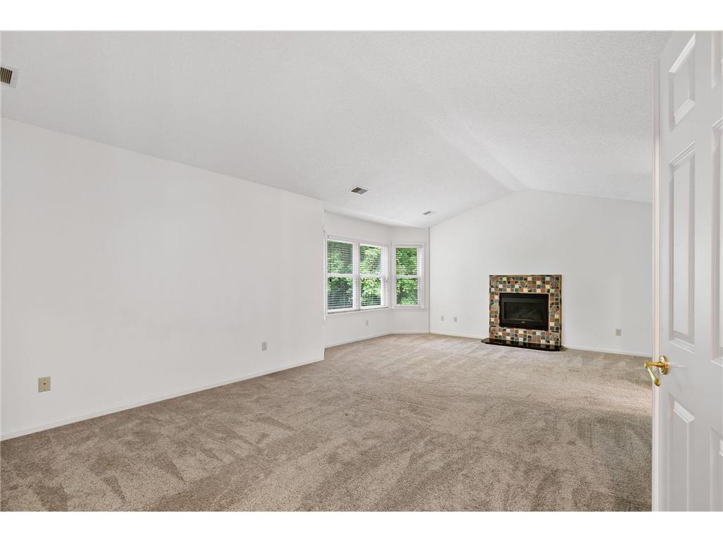 1536 Shannon Drive Woodbury MN 55125 7081011 image34