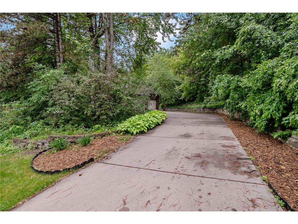 1536 Shannon Drive Woodbury MN 55125 7081011 image7