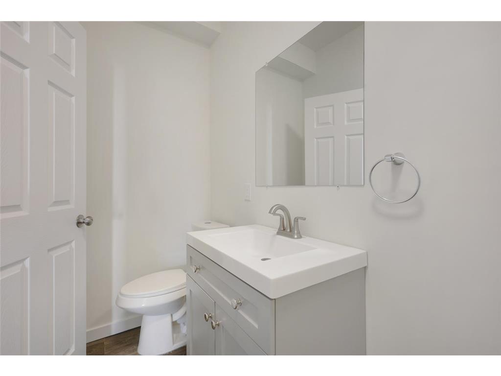 1537 E 38th Street Minneapolis MN 55407 7032128 image33