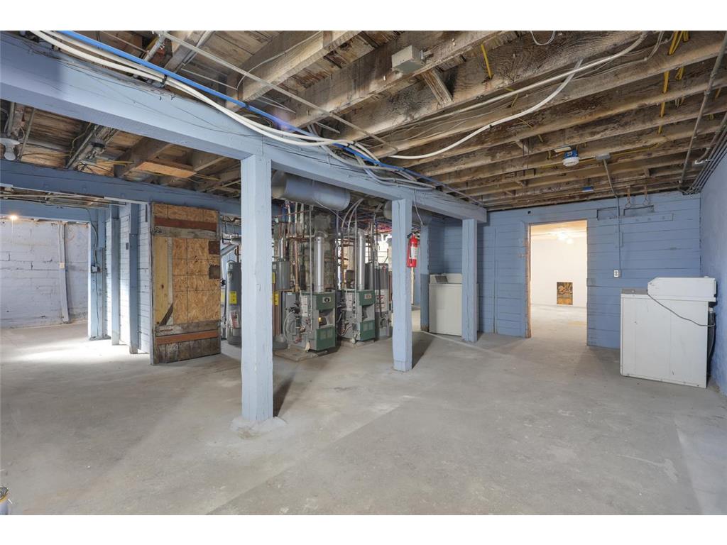 1537 E 38th Street Minneapolis MN 55407 7032128 image37