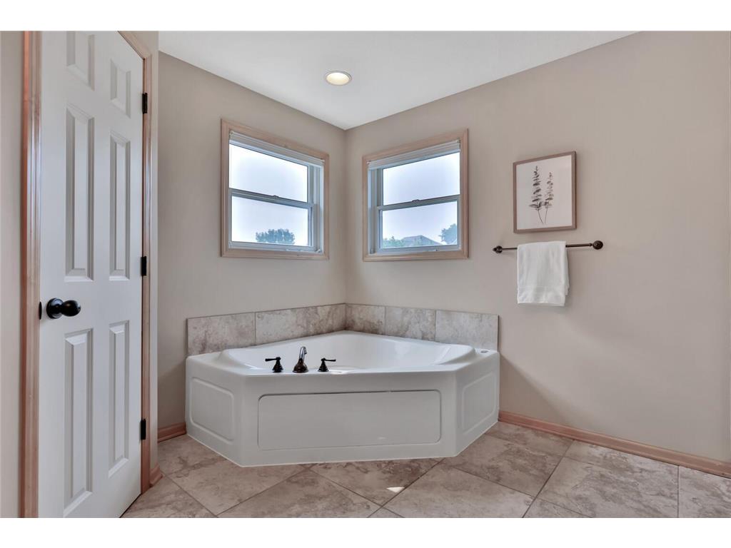 15376 Plumstone Drive Eden Prairie MN 55347 7101849 image24