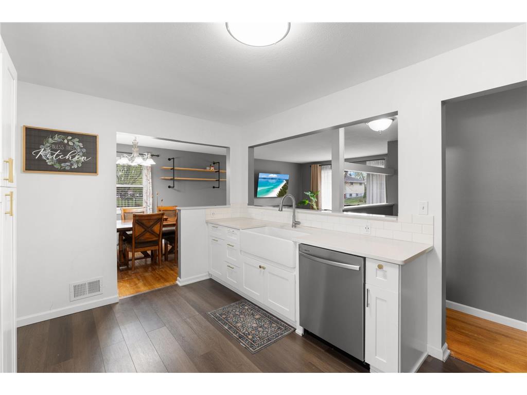 1538 Birmingham Street Saint Paul MN 55106 7069382 image30