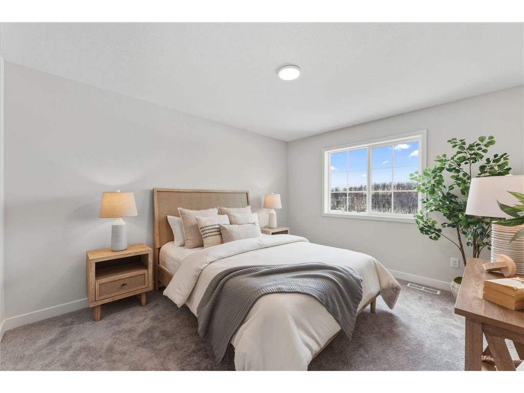 1539 Creekwood Dr New Richmond WI 54017 7013566 image21