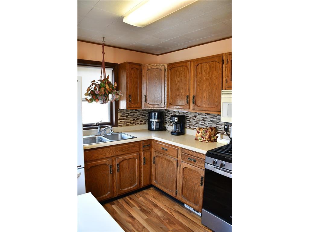 1539 Dover Street Worthington MN 56187 7050070 image4