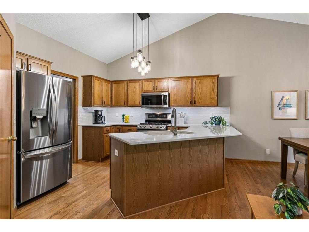 1539 Stonewood Lane Eagan MN 55122 7028787 image5