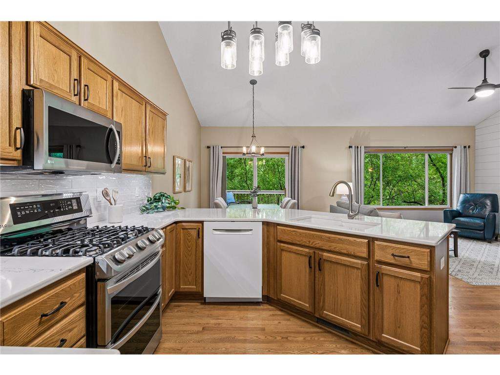 1539 Stonewood Lane Eagan MN 55122 7028787 image7