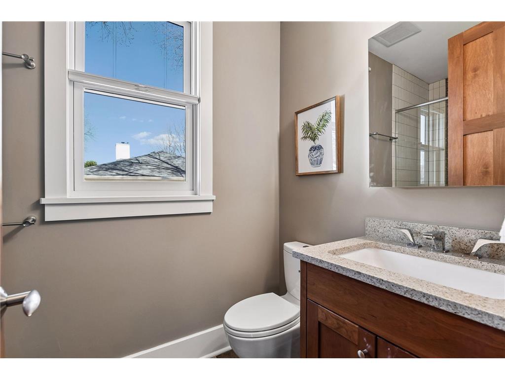 154 Babcock Lane Wayzata MN 55391 7057874 image32