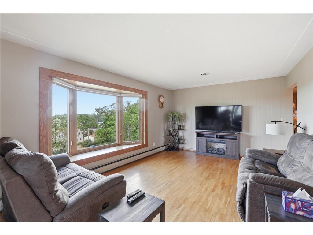 154 Dakota Street S Prescott WI 54021 - St Croix River 7079021 image12