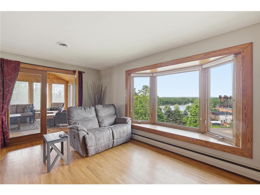 154 Dakota Street S Prescott WI 54021 - St Croix River 7079021 image13