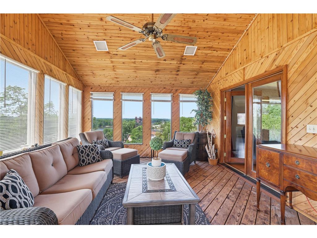 154 Dakota Street S Prescott WI 54021 - St Croix River 7079021 image22