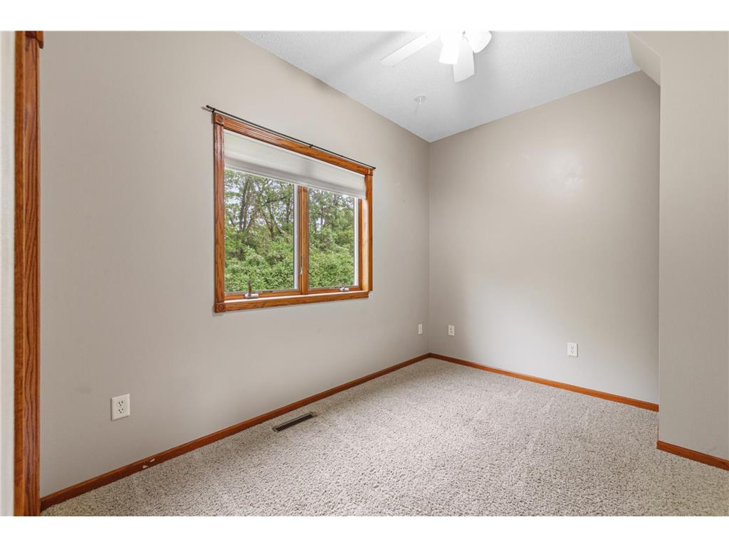 1540 Greenleaf Road Owatonna MN 55060 7077638 image18