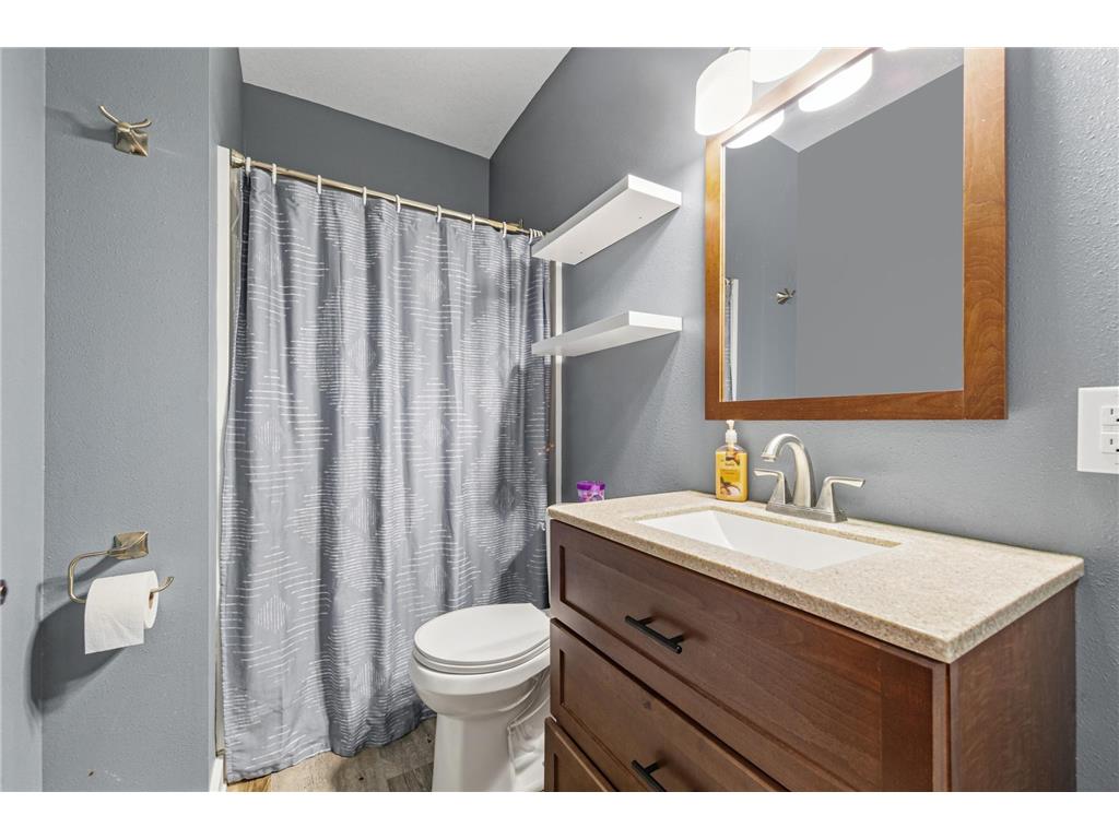 1540 Greenleaf Road Owatonna MN 55060 7077638 image41