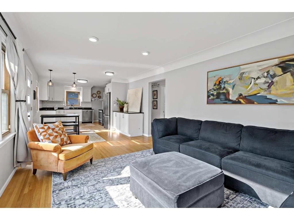 1540 Ottawa Avenue S Golden Valley MN 55416 6676029 image1