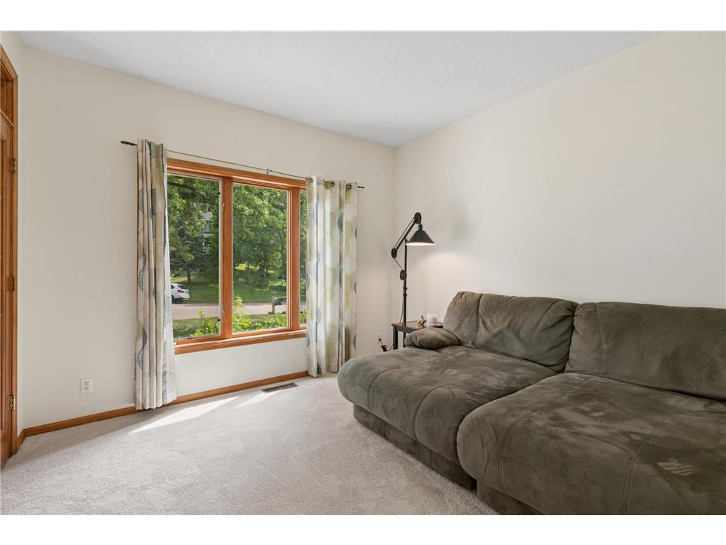 1540 Viewcrest Lane Burnsville MN 55337 7019205 image11