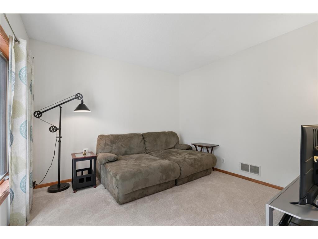 1540 Viewcrest Lane Burnsville MN 55337 7019205 image12