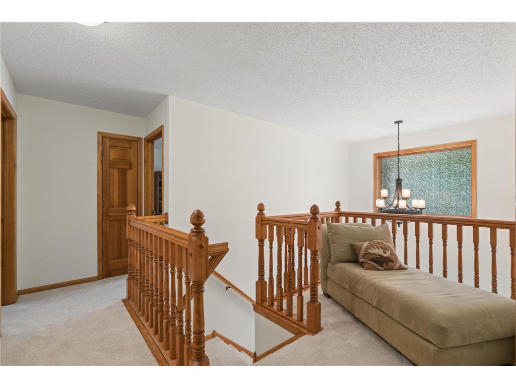 1540 Viewcrest Lane Burnsville MN 55337 7019205 image15