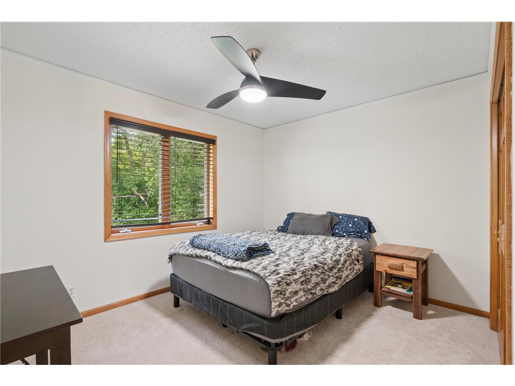 1540 Viewcrest Lane Burnsville MN 55337 7019205 image20