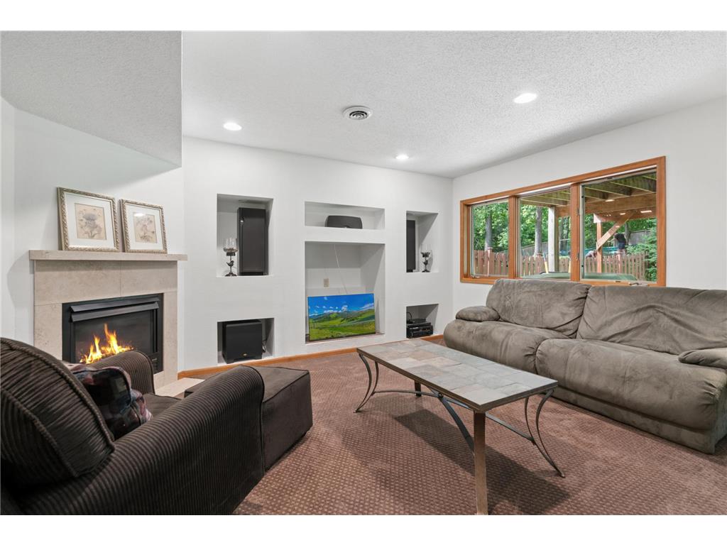 1540 Viewcrest Lane Burnsville MN 55337 7019205 image25