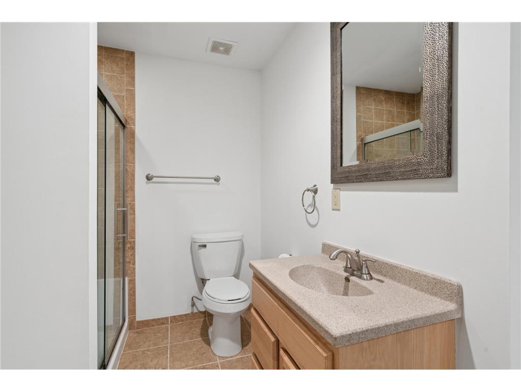 1540 Viewcrest Lane Burnsville MN 55337 7019205 image31