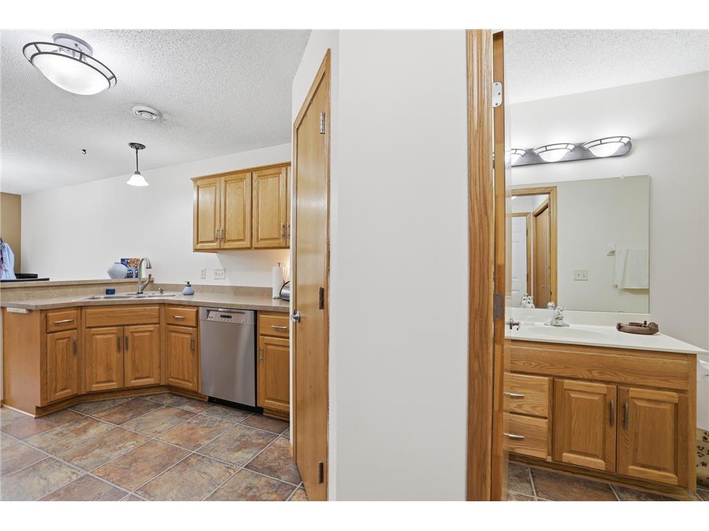 15407 Radium Street NW Anoka MN 55303 7074035 image15