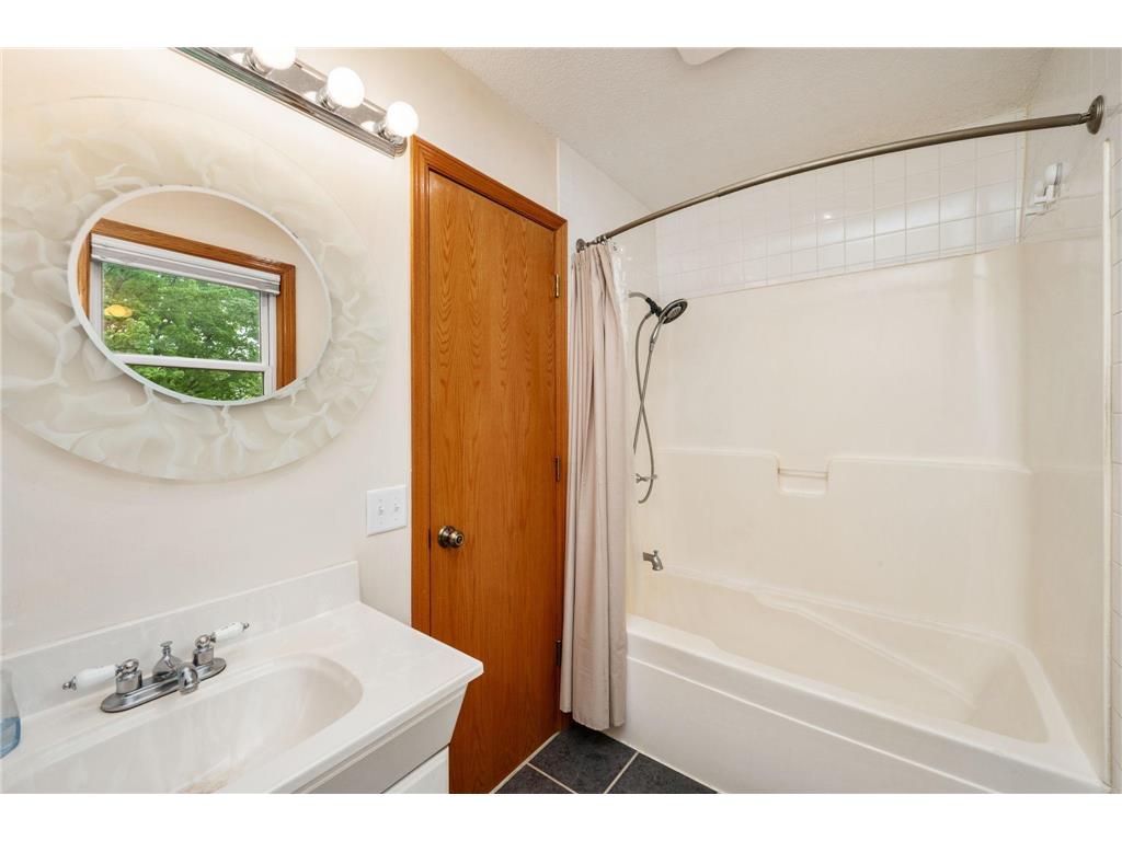15408 Drexel Court Apple Valley MN 55124 7077472 image10