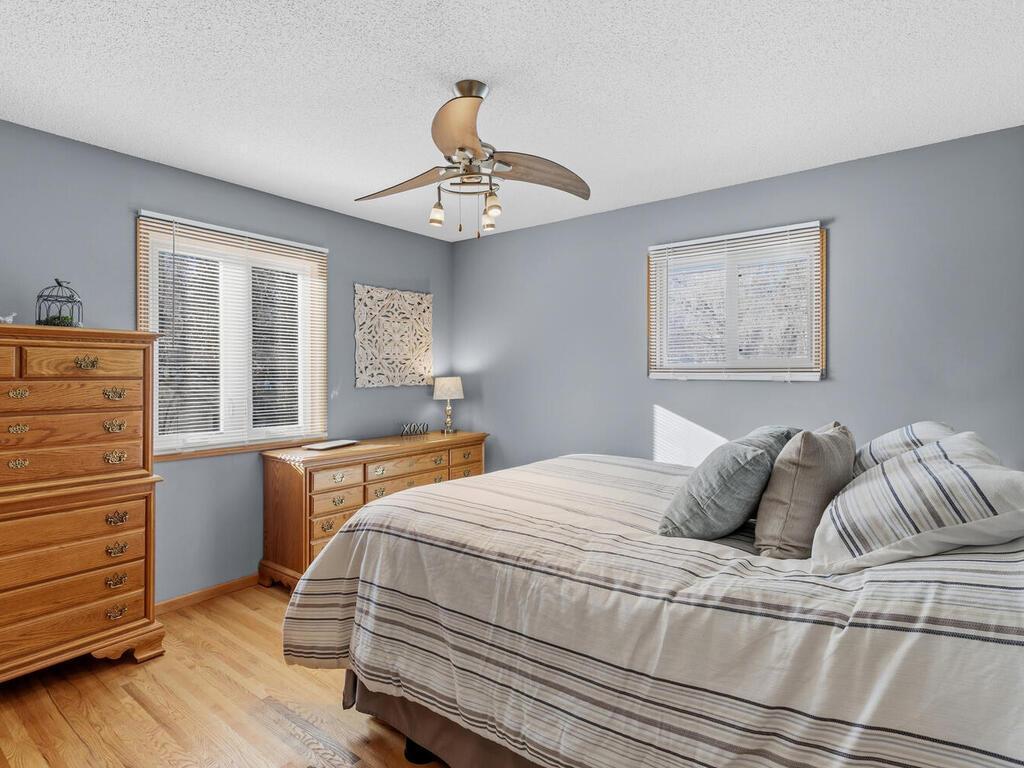 1541 60th Avenue NE Fridley MN 55432 7025859 image16