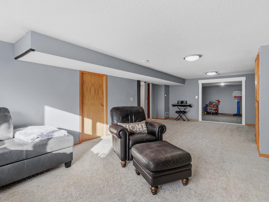 1541 60th Avenue NE Fridley MN 55432 7025859 image21