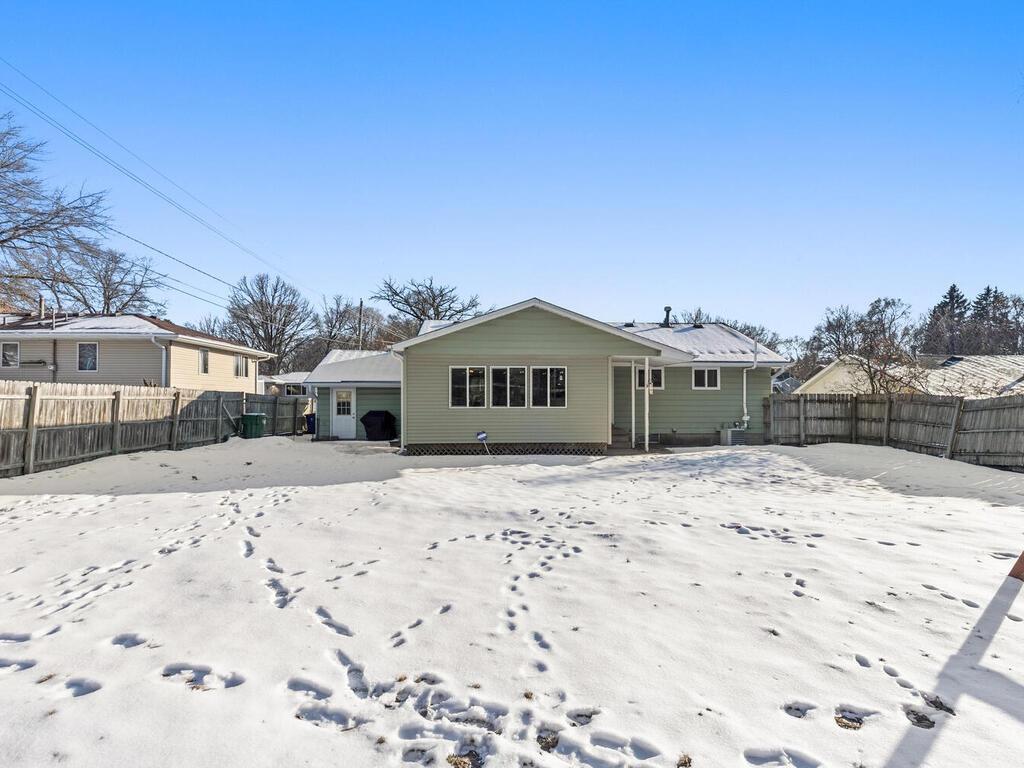 1541 60th Avenue NE Fridley MN 55432 7025859 image26