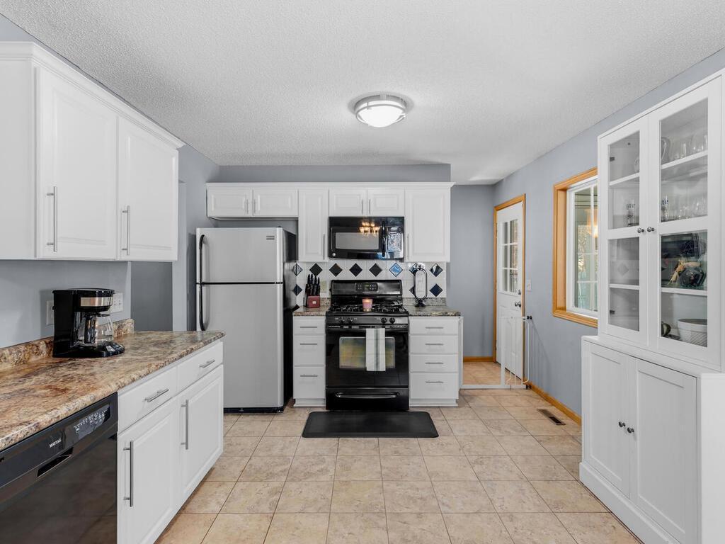 1541 60th Avenue NE Fridley MN 55432 7025859 image7