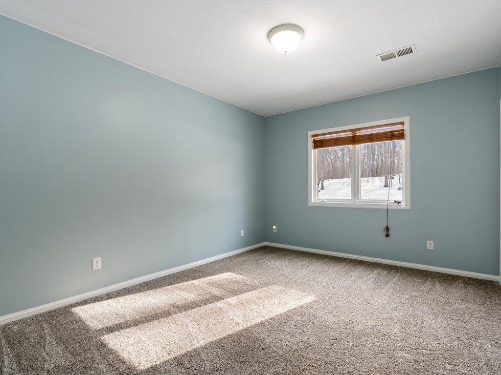 15419 Lake Avenue Brainerd MN 56401 - South Long 7067999 image33