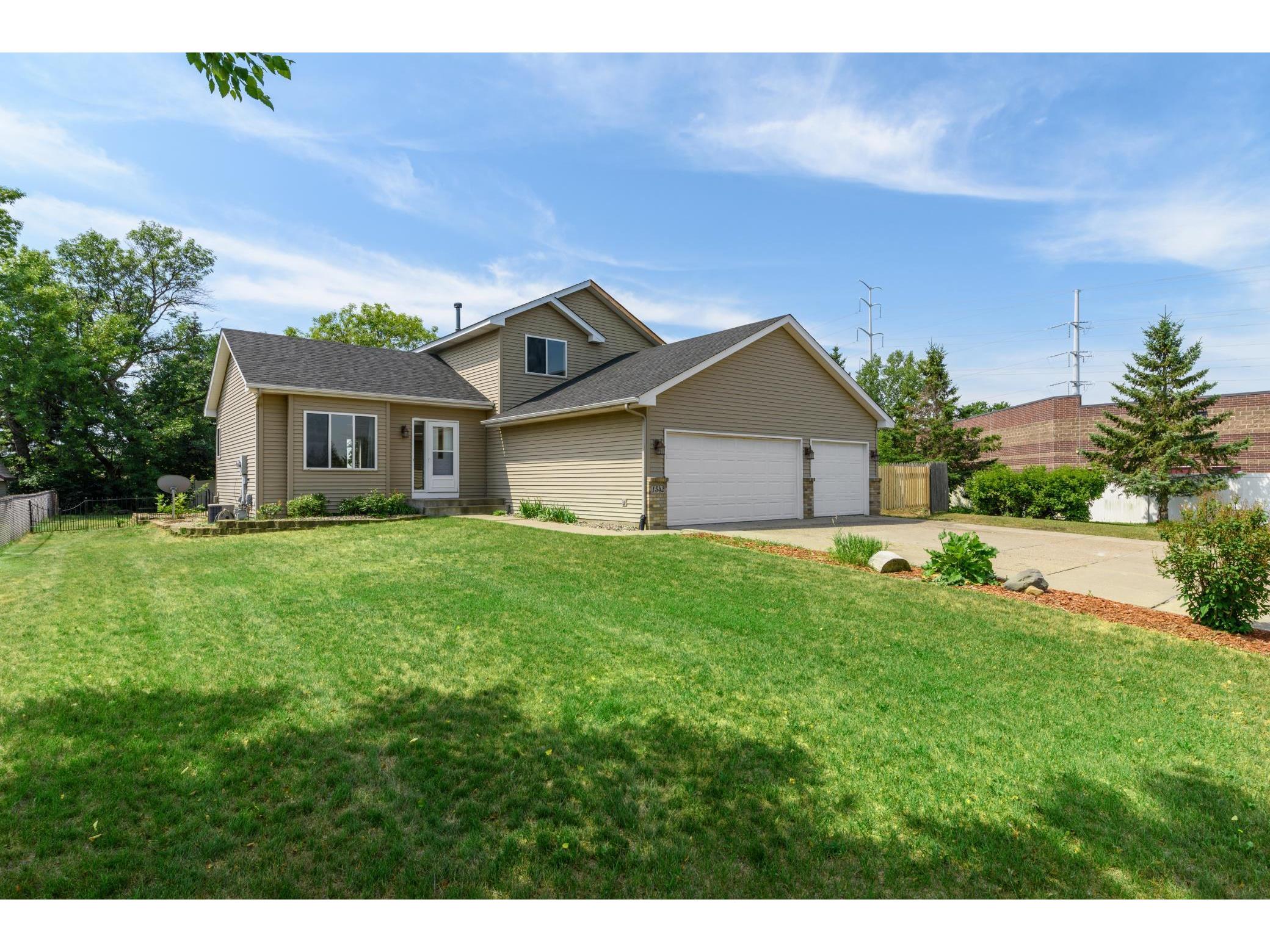 1542 153rd Lane NW, Andover, MN 55304 MLS 5577447 Edina Realty