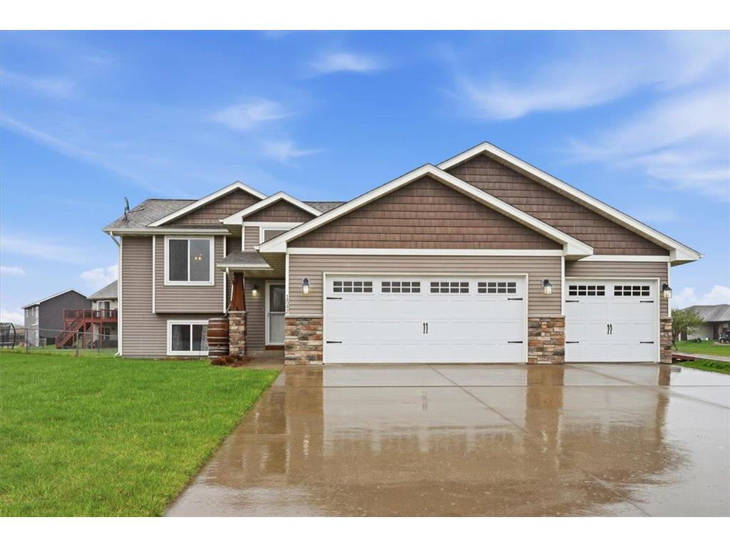 1542 Ponderosa Lane New Richmond WI 54017 7059371 image1