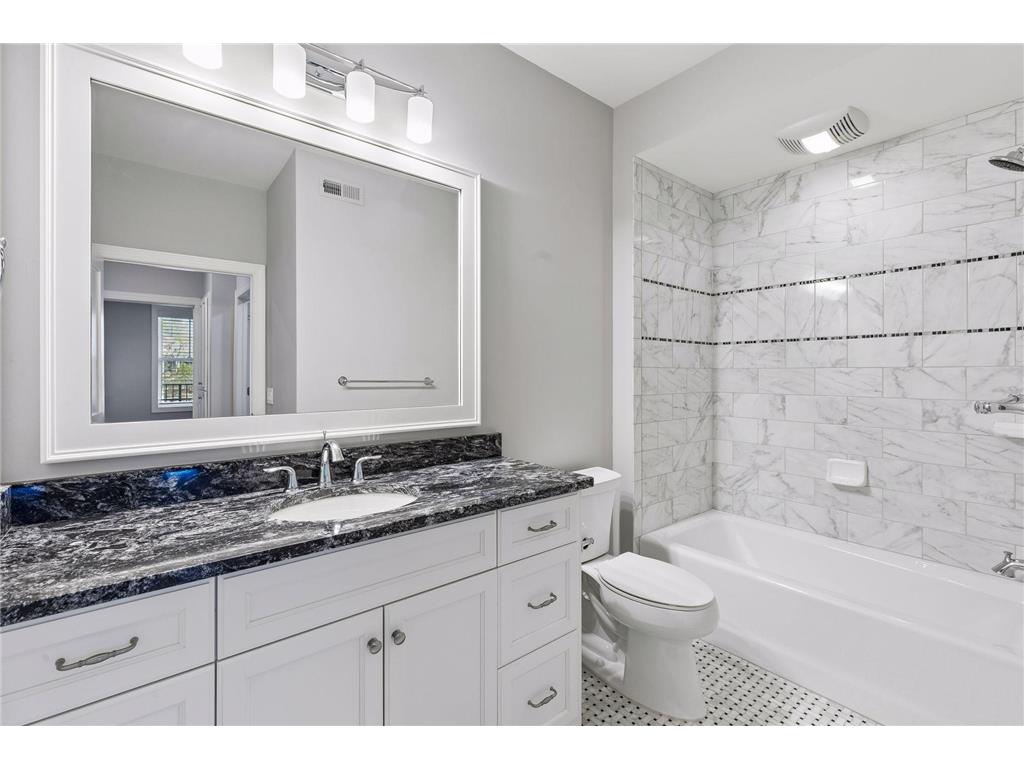 15420 Oakcroft Place #223 Minnetonka MN 55391 7063727 image17