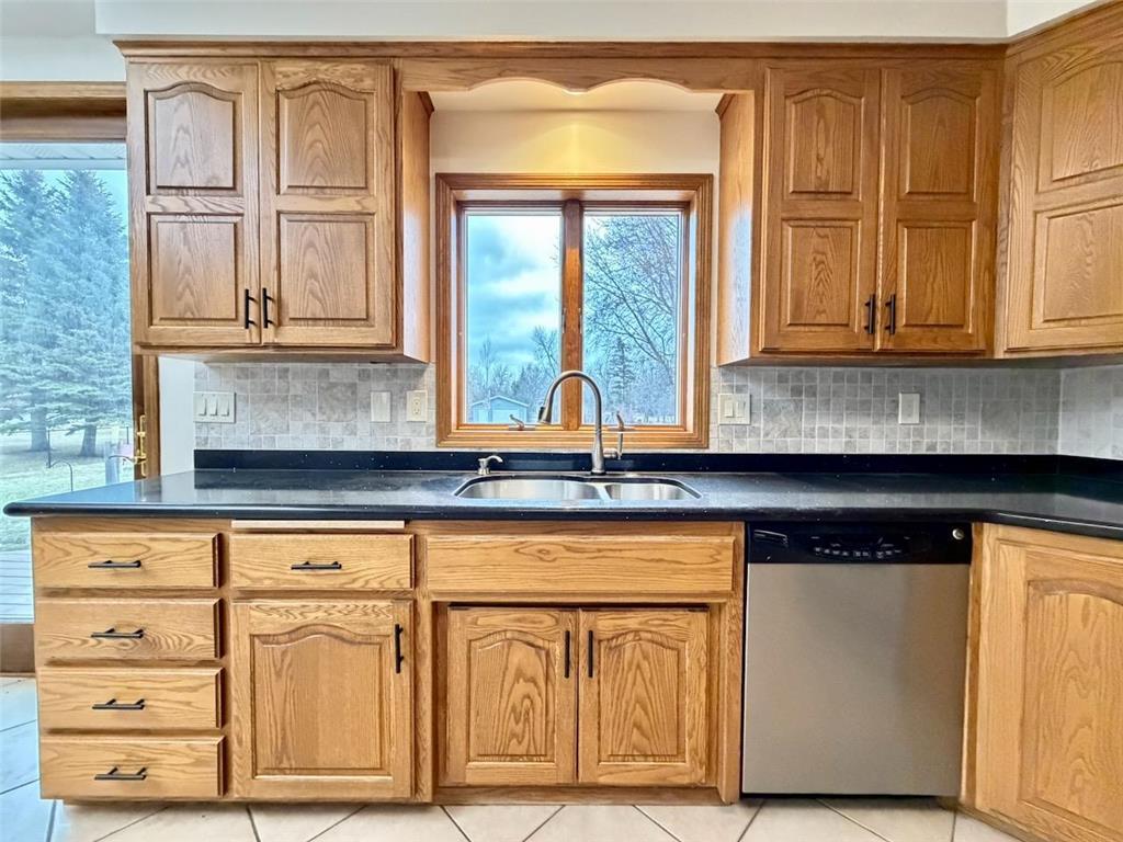 1543 14th Avenue N Wahpeton ND 58075 7049672 image21