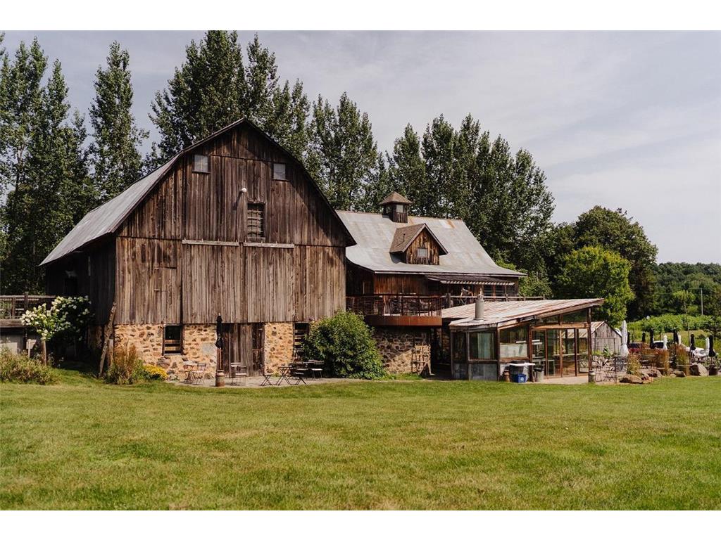 1543 6 1/2 Avenue Maple Grove Twp WI 54733 7000975 image1